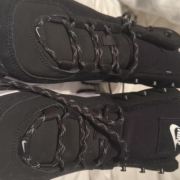 Nike Women's City Classic Boot - Picture 12 of 13